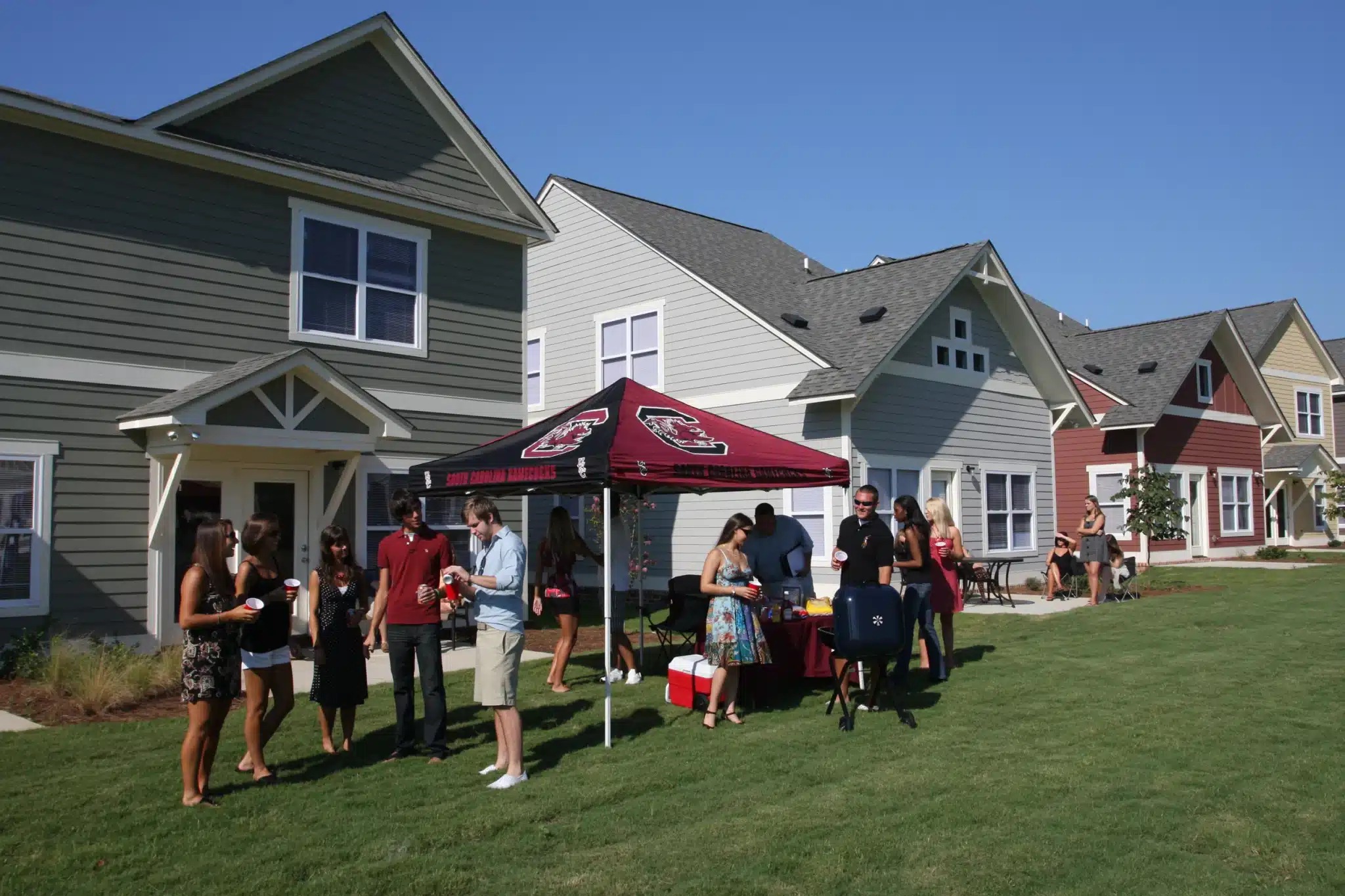 garnet crossing apartments near university of south carolina exterior