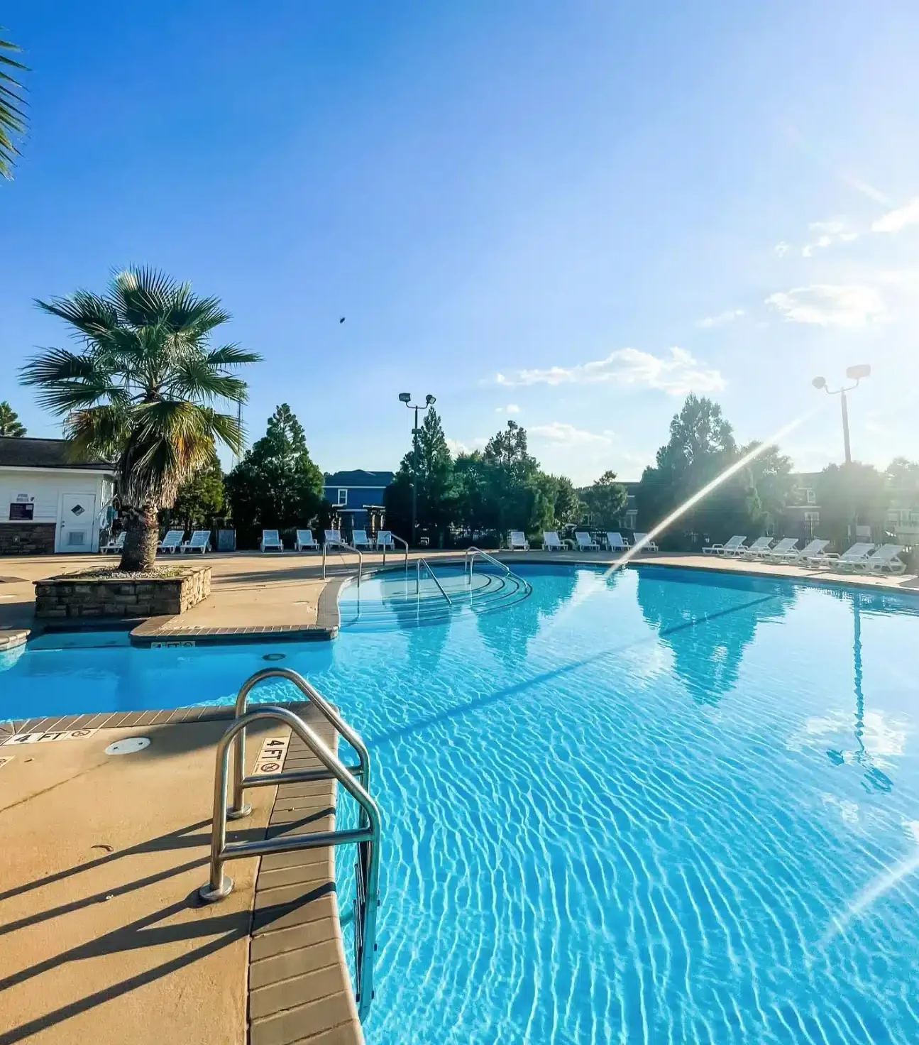 garnet crossing apartments near university of south carolina pool
